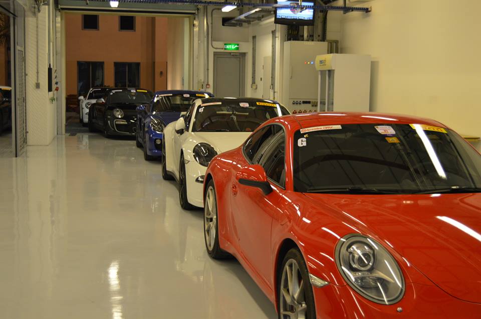 track day cars all lined up