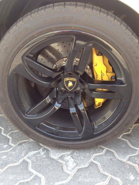 lamborghini brembo brakes